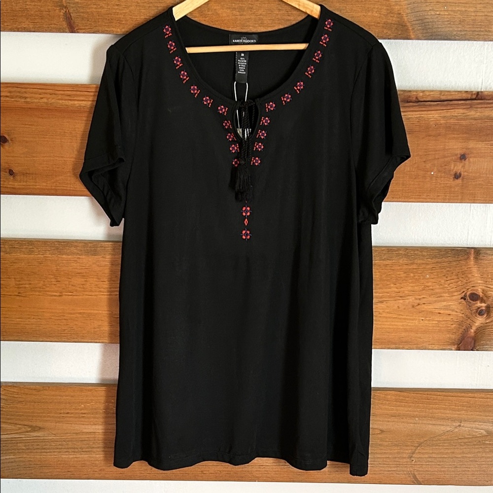 NWT Karen Brooks Black Short-Sleeve Tunic w/Red Embroidery Relaxed Fit Size 2X